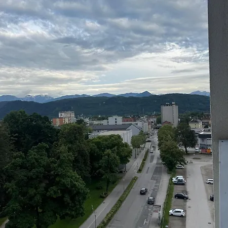 Skyline Апартаменты *